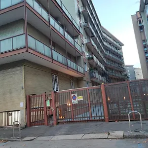 https://casa-di-lory.italymilanhotels.net